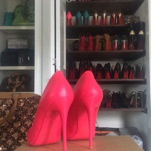 Hot Pink Sexy Pumps
